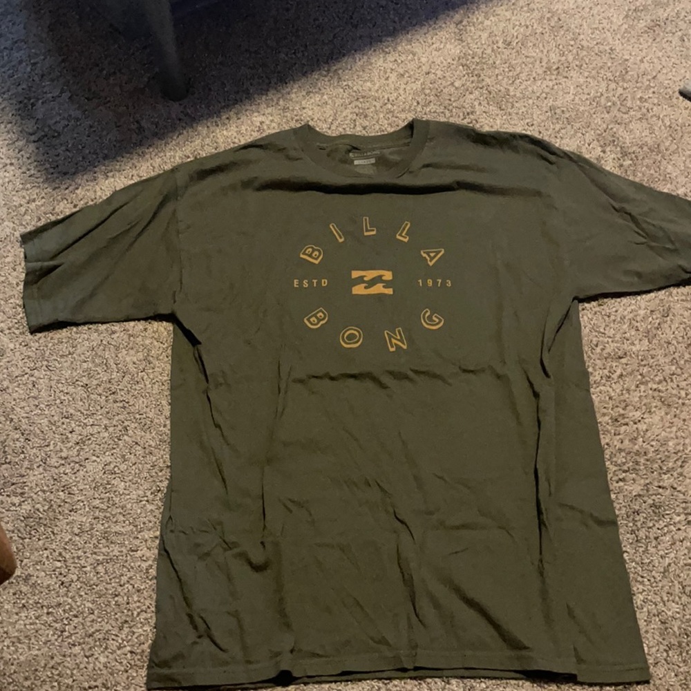 Billabong T shirt